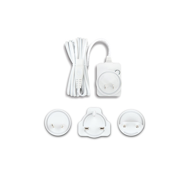 Le Wand - Adaptateur International Blanc